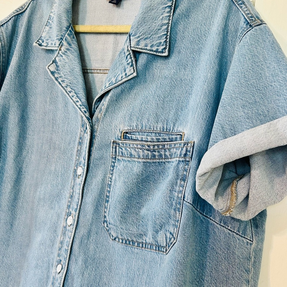 Universal Thread Light Blue Button-Down Shirt - image 4